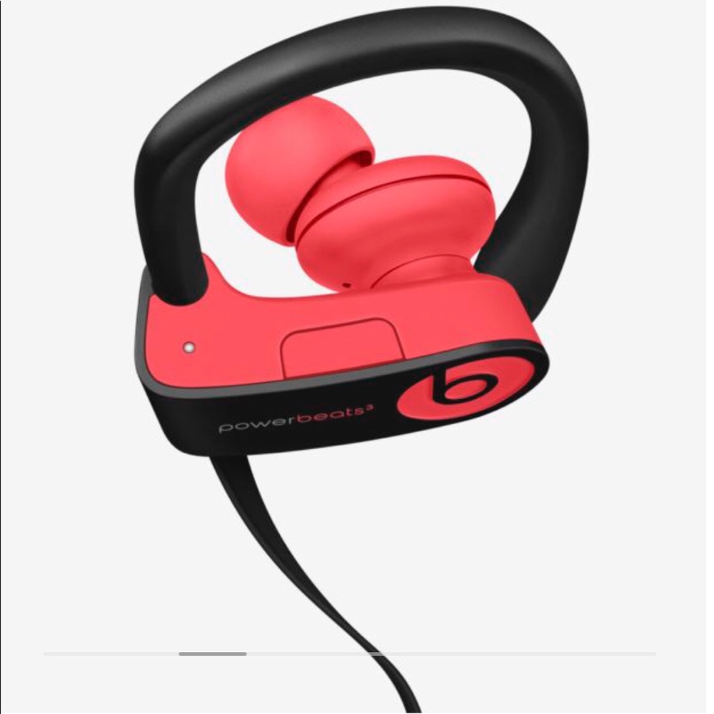 Power beats solo 3 :)